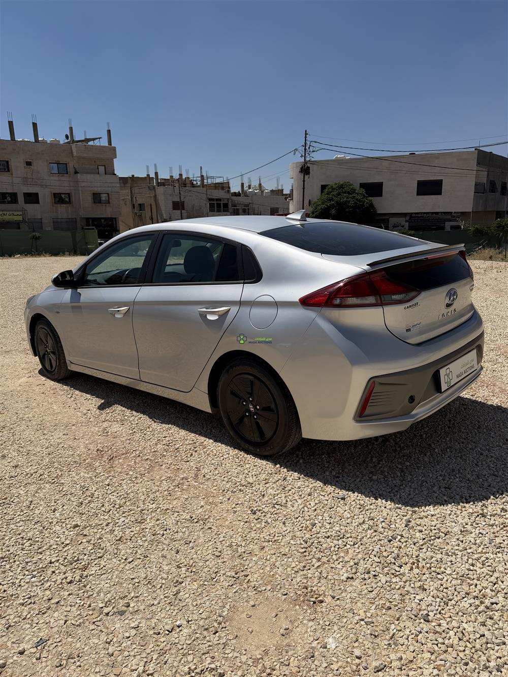 ايونيك